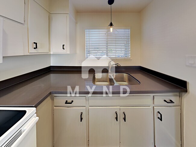 Foto del edificio - 2751 21st St