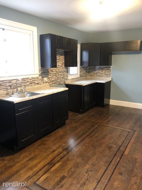 Foto del edificio - 3 br, 1 bath  - 157 S End Rd