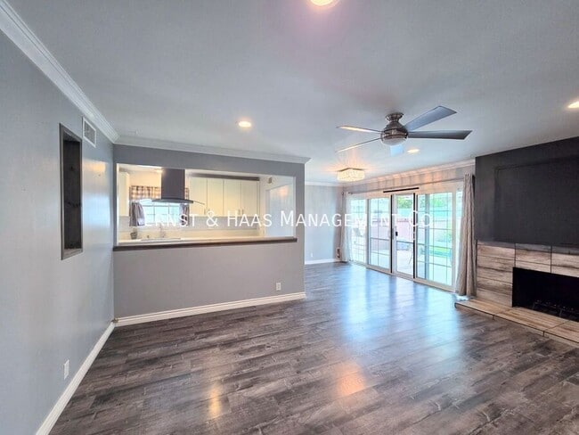 Building Photo - 8131 San Mateo Cir