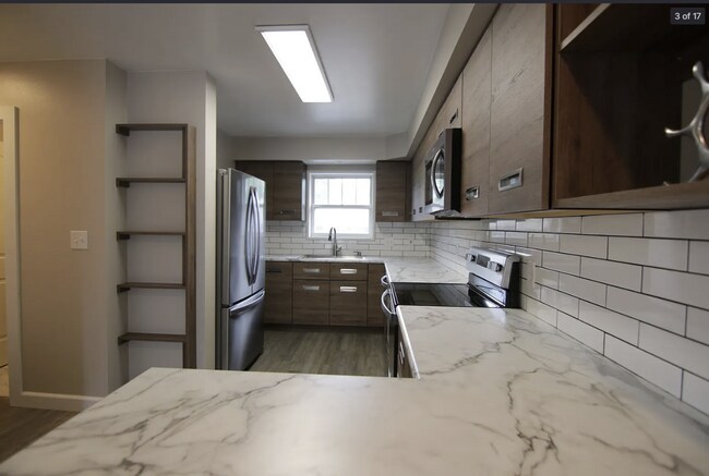 Foto del edificio - 1126/1128 E 29th Ave