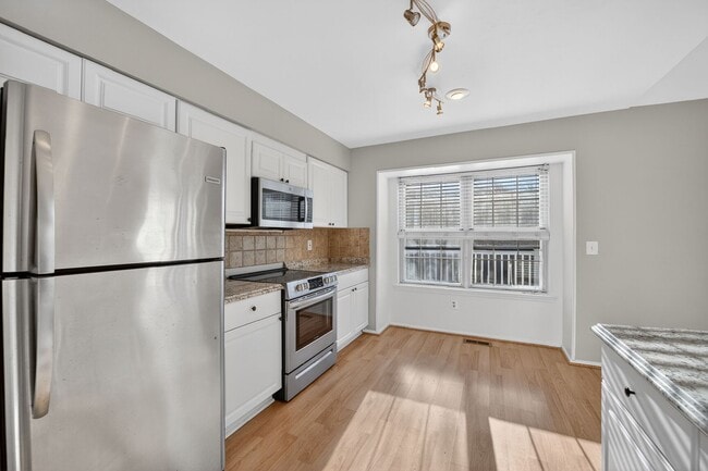 Foto del edificio - 14 Braxton Dr