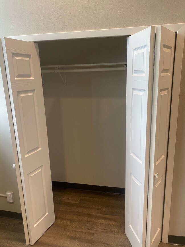 Foto del edificio - 519 Central Ave