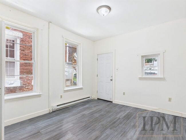 Building Photo - 1434 Swatara St