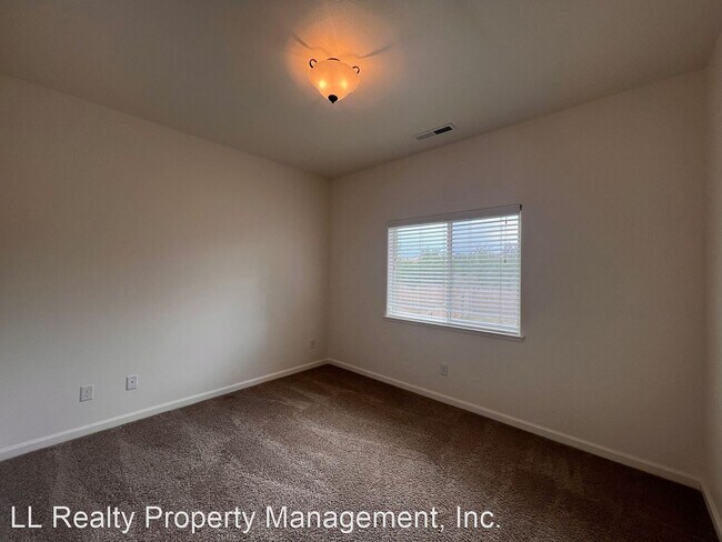 Building Photo - 4 br, 3.5 bath House - 2283 Hayfield Lane