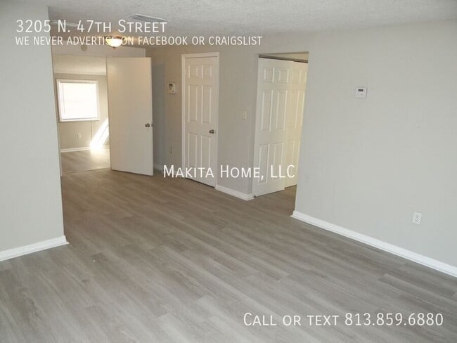 Building Photo - 3205 N 47th St