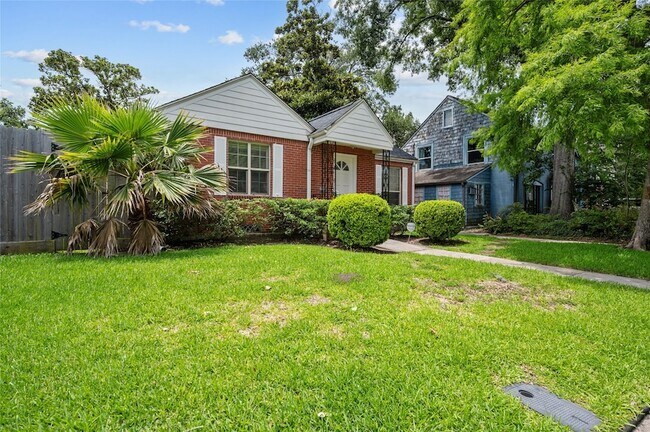 Foto del edificio - 2311 Addison Rd