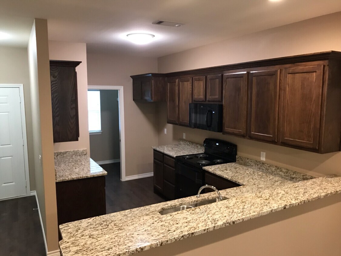 Foto principal - 604 Pecan Ct