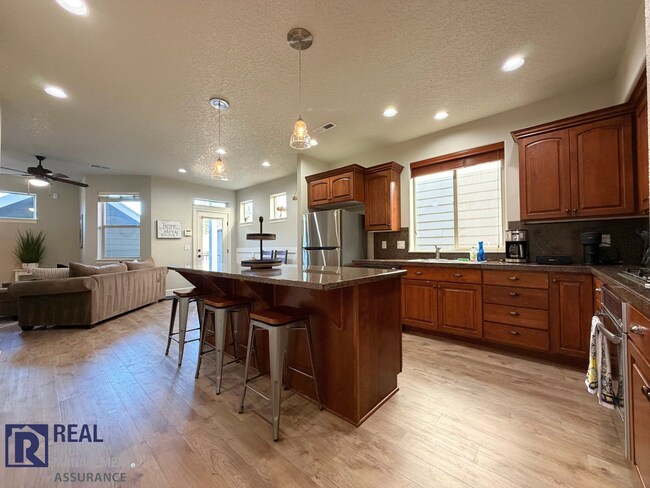 Foto del edificio - 17423 SW Montague Way
