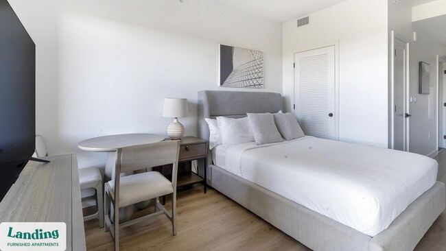 Building Photo - 632 Howard Rd SE