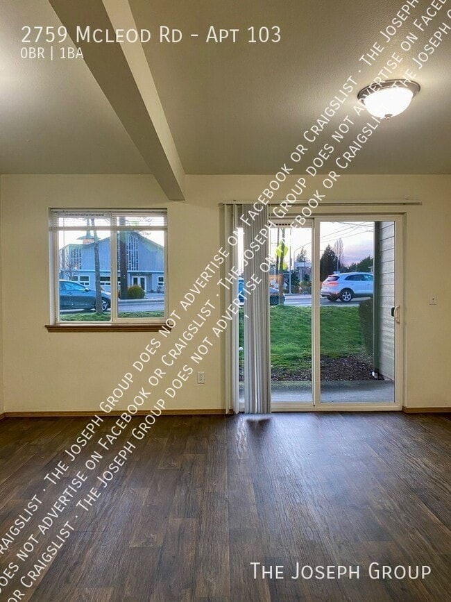 Building Photo - 2759 McLeod Rd