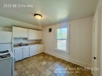 Building Photo - 2515 NE 57th Ave