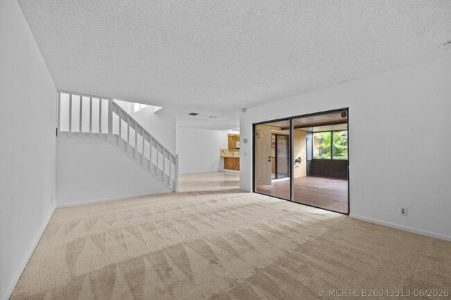 Building Photo - 4211 Turnberry Cir