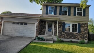 Building Photo - 6010 Almina Dr