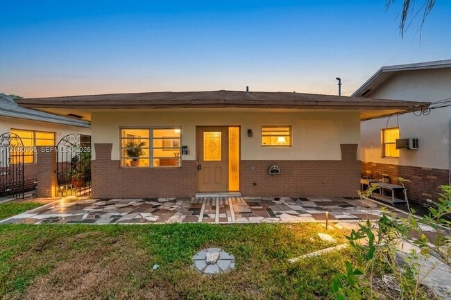 Photo - 5742 Garfield Street Unit 2 Townhome