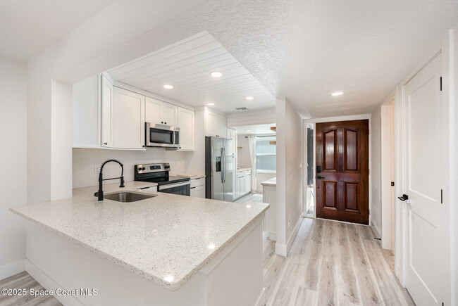 Foto del edificio - 290 Paradise Blvd