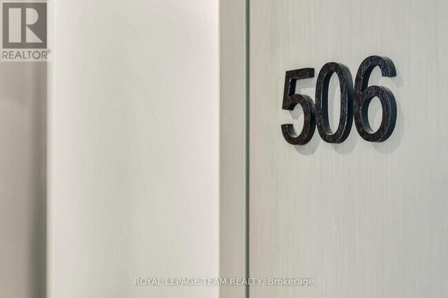 Photo du bâtiment - 320 Miwate Pvt