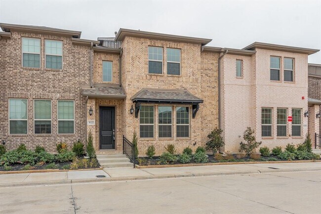 Building Photo - 913 Ponds Edge Ln