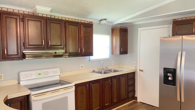 Building Photo - For Rent Davie County!!