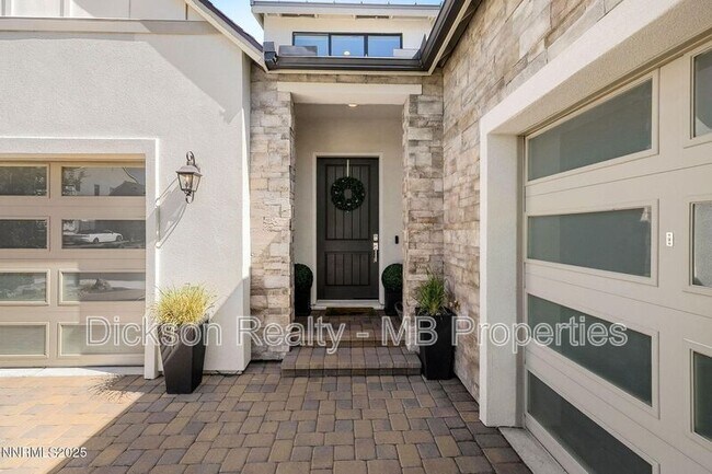 Foto del edificio - 709 W Pleasant Oak Trl
