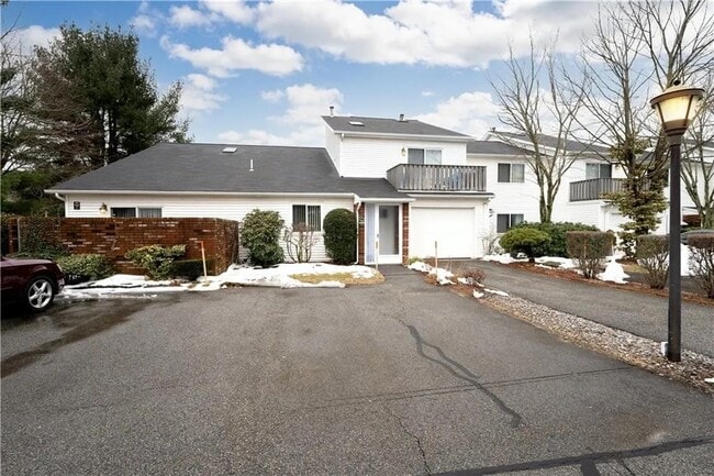 Building Photo - 783 Williamsburg Cir