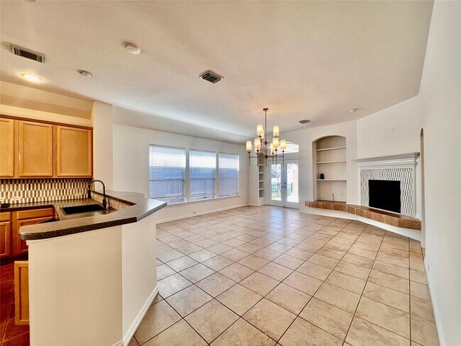 Foto del edificio - 14214 Ayers Rock Rd