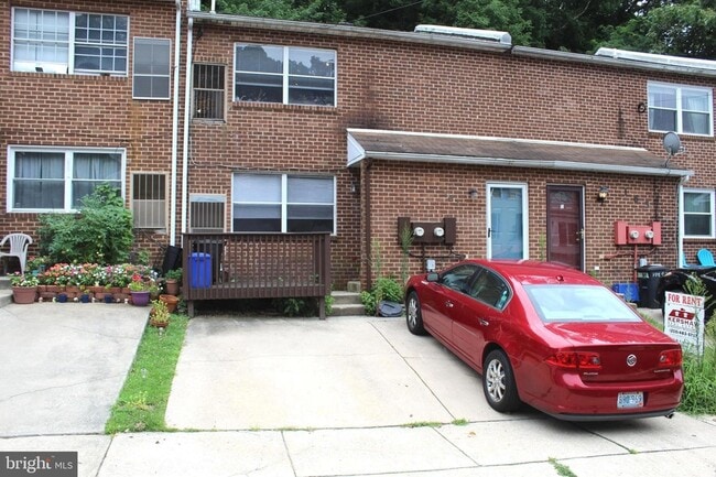 Photo - 167 Parker Ave Townhome