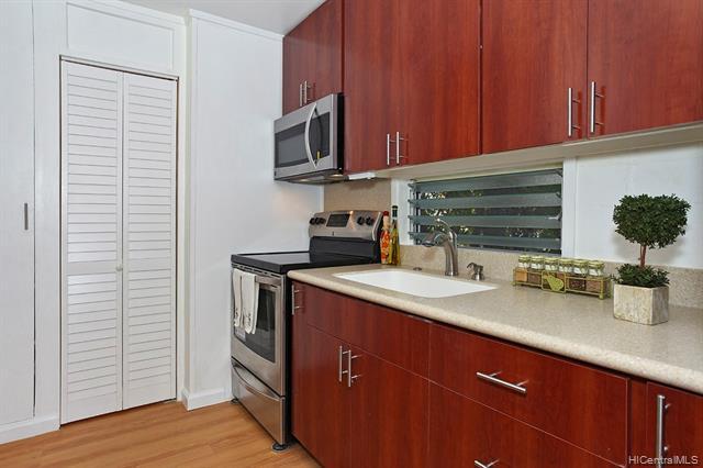Foto del edificio - 1630 Makiki St