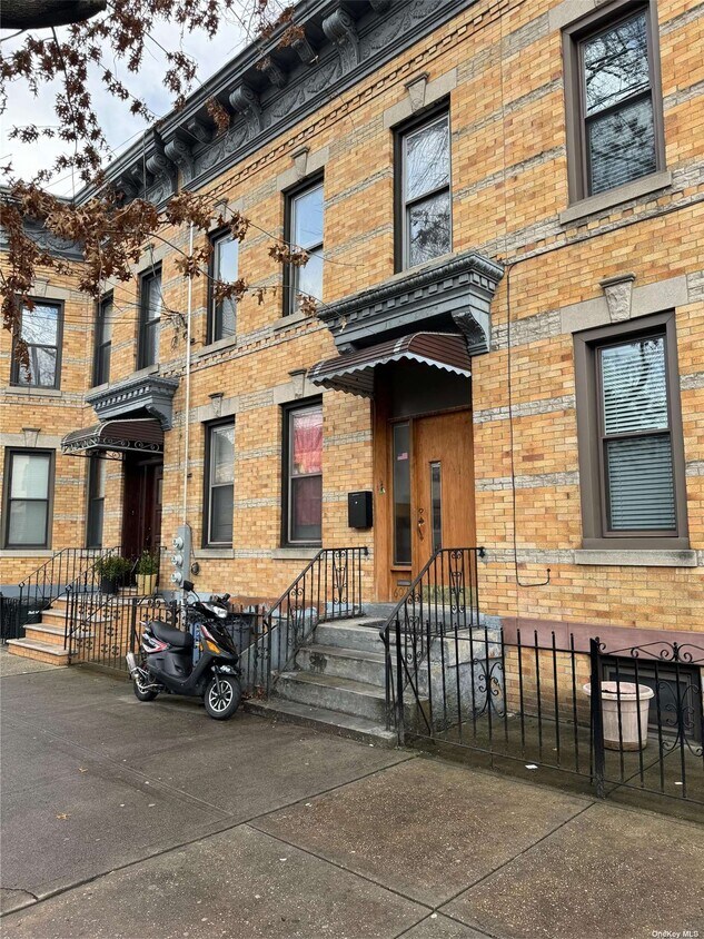 6010 Putnam Ave, Queens, NY 11385 House Rental in Queens, NY