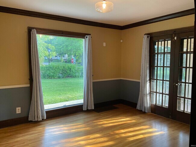Foto del edificio - 3621 Hoagland Ave