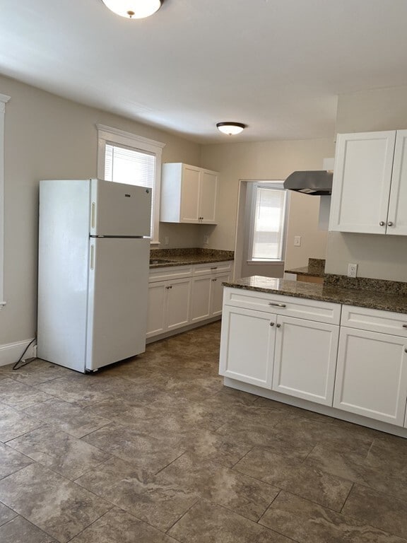 85 Sheridan St Unit 1, Lynn, MA 01902 Room for Rent in Lynn, MA