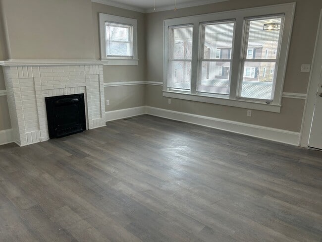 Foto del edificio - 2423 N Patterson Ave