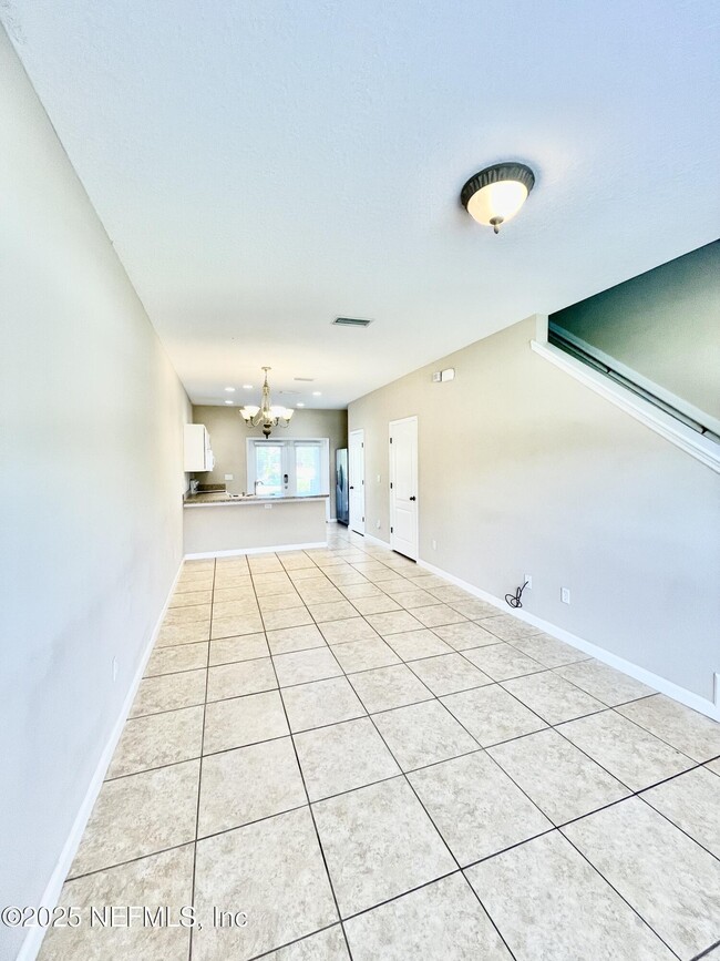 Building Photo - 486 Cabernet Pl