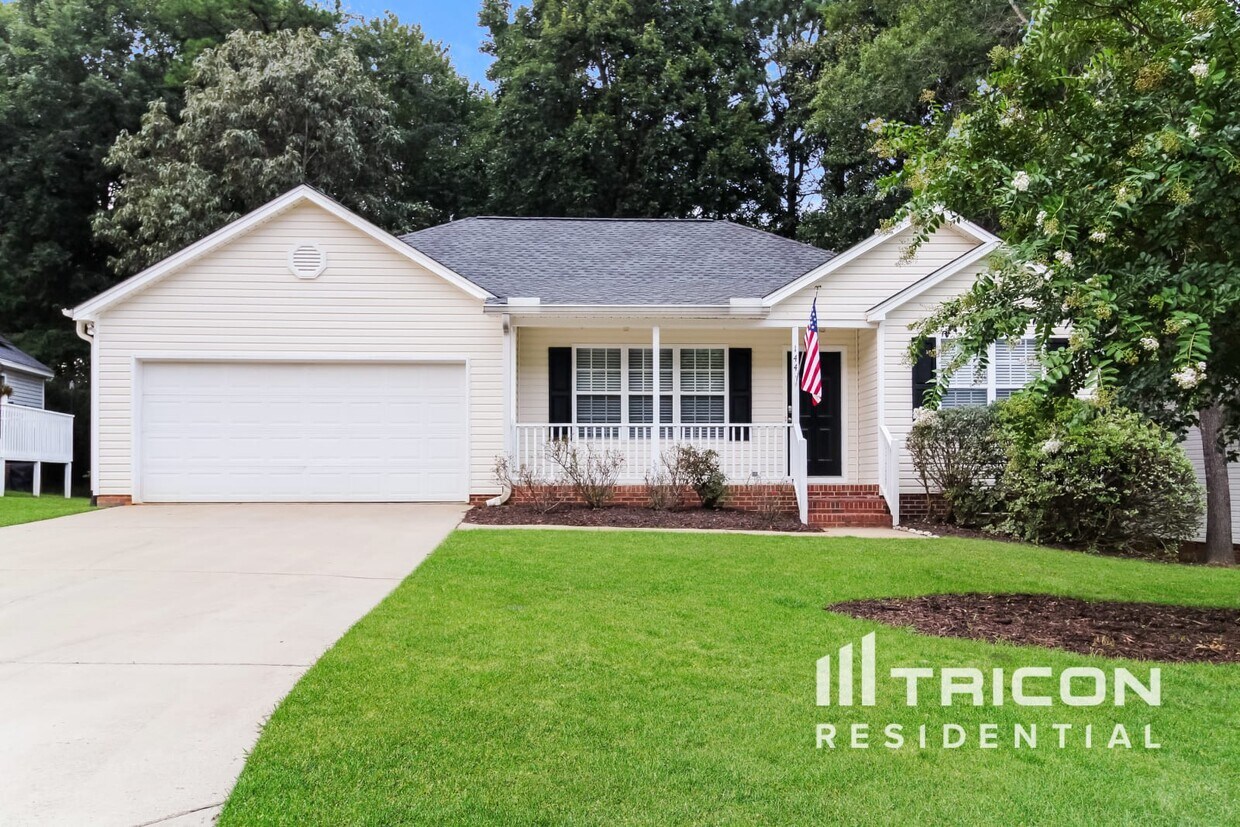 144 Firebridge Drive Chapin SC House Rental in Chapin, SC