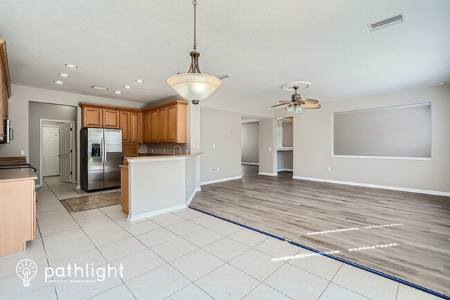 Building Photo - 10623 Boyette Creek Boulevard, Riverview, ...