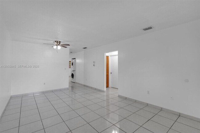 Building Photo - 8851 NW 119th St