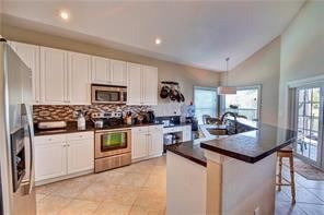 Foto del edificio - 4 br, 3 bath House - 10829 NW 62nd Ct