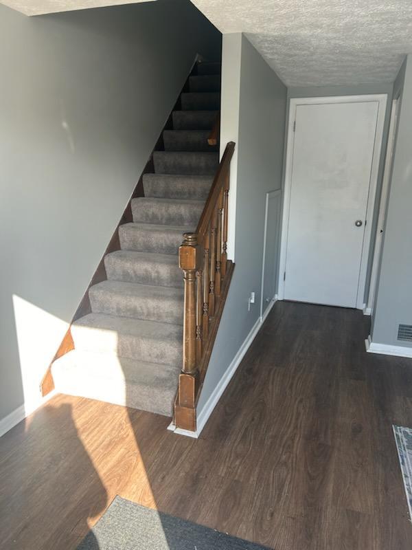 Building Photo - 5132 Daube Dr