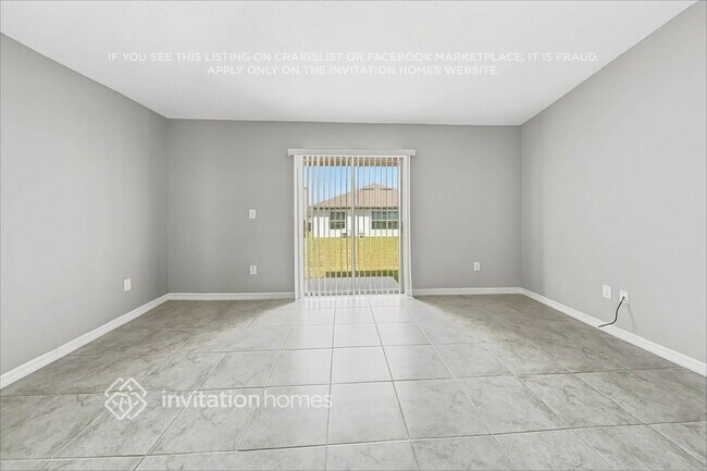 Building Photo - 1569 Blue Rose Dr