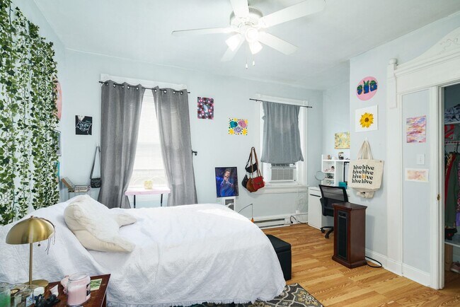 Foto del edificio - 2213 N Camac St