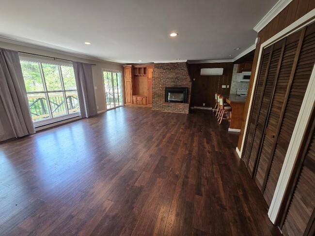 Photo - 2043 Cardner Rd Apartment