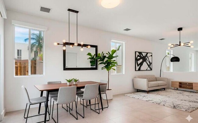 Foto del edificio - 7205 NW 103rd Path