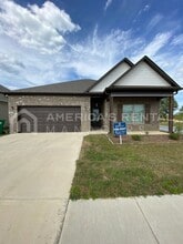 Building Photo - 240 Co Rd 1701