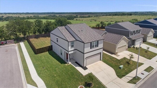 Foto del edificio - 6500 Routenburn St