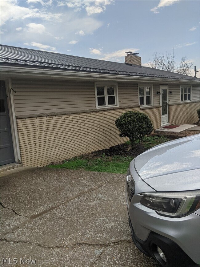 Foto del edificio - 51392 Breezy Hill Rd