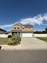 Building Photo - 6303 Klickitat Ln