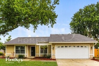 Building Photo - 10865 Saddlehorn Dr