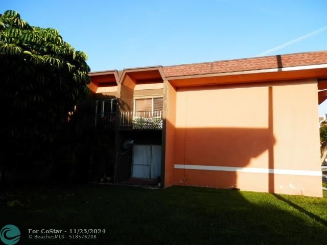 Foto del edificio - 9459 SW 76th St