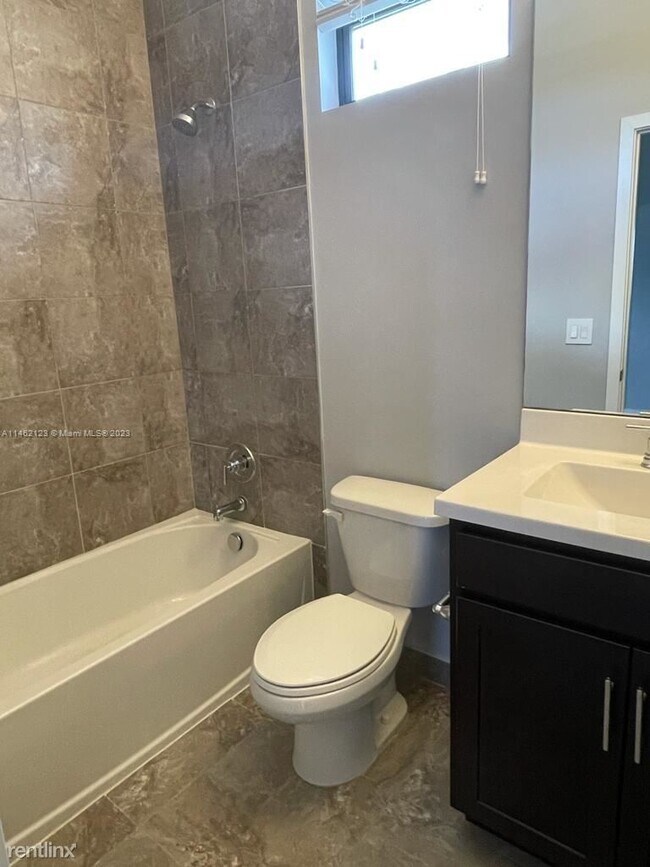 Foto del edificio - 3 br, 3 bath House - Whispering Oaks