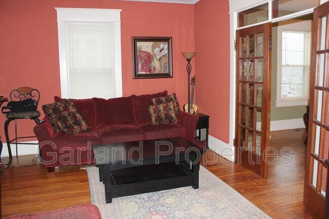 Foto del edificio - 451 Arbutus Ave SE