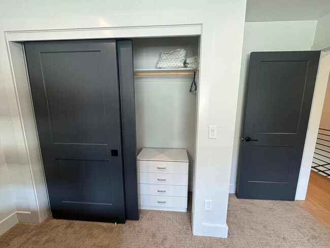 Foto del edificio - 85 Haverly St